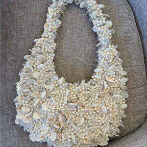 Elegant Beaded Pearl Handbag